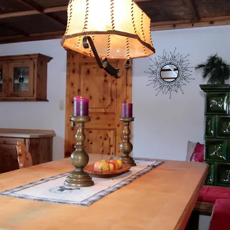 Holiday home Isshuette Kuehtai *